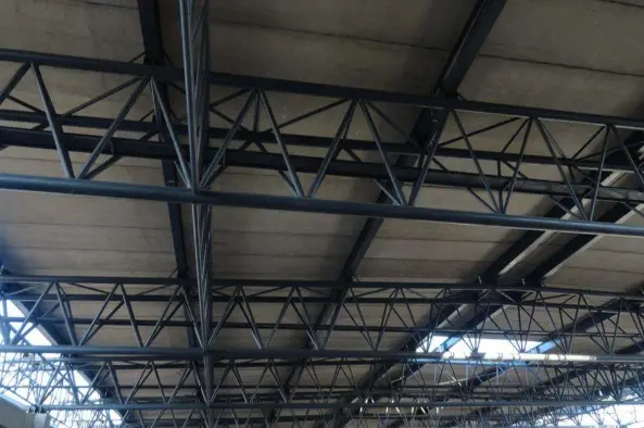 阜阳如何区分管廊钢结构与桁架结构的管道支架